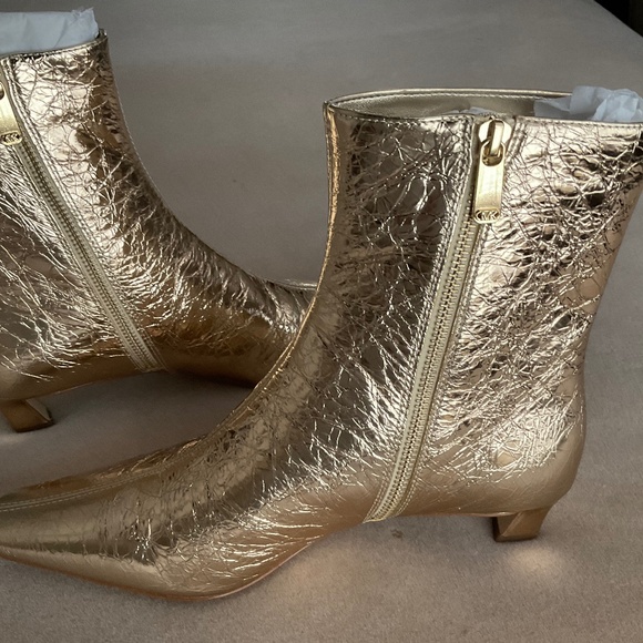 Michael Kors Cosmo Kitten Booties - Picture 4 of 6